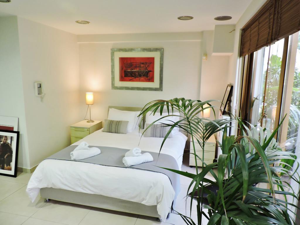 Luxurious Loft With Garden Lägenhet Aten Exteriör bild